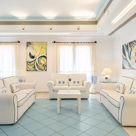 Cala Della Torre 4* Ла-Калетта