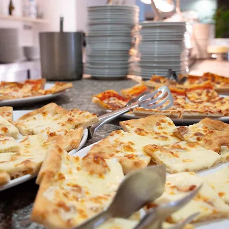 Hotell Cala Della Torre La Caletta