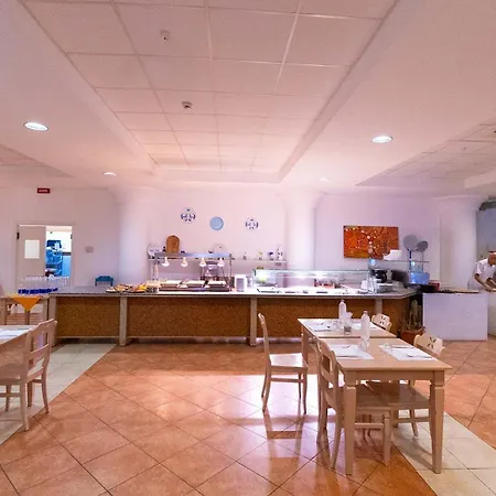 Cala Della Torre La Caletta