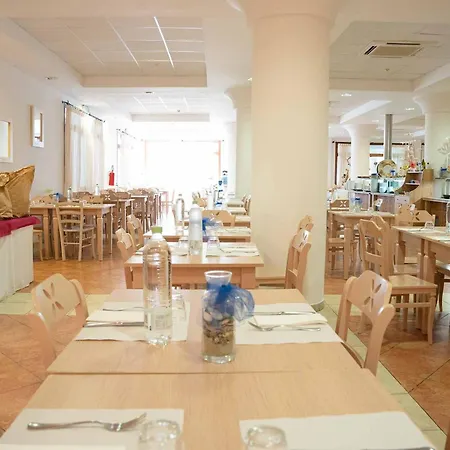 Cala Della Torre Hotel 4*