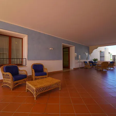 Hotel Cala Della Torre La Caletta