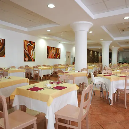 Cala Della Torre La Caletta