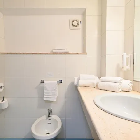 Cala Della Torre Hotel