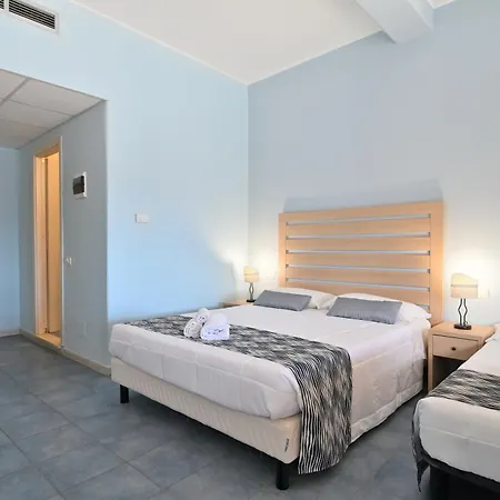 Hotel Cala Della Torre La Caletta