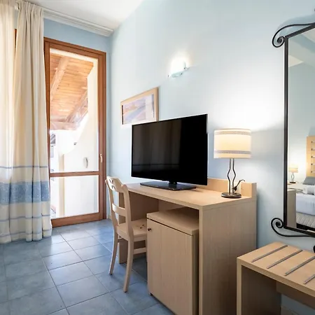 Hotell Cala Della Torre 4*