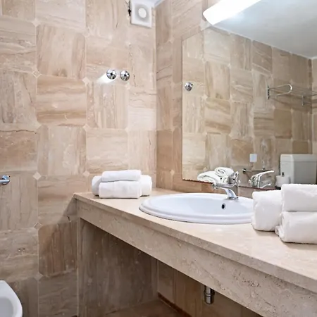 Cala Della Torre La Caletta