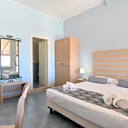 Hotel Cala Della Torre La Caletta